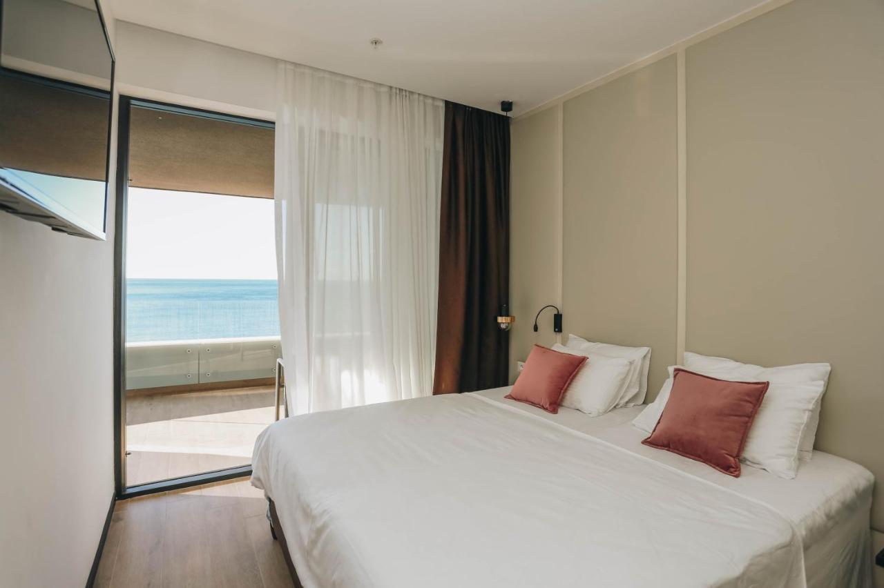 Beachfront Luxury Apartment Budva Exteriör bild