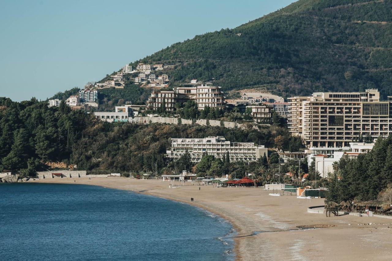 Beachfront Luxury Apartment Budva Exteriör bild