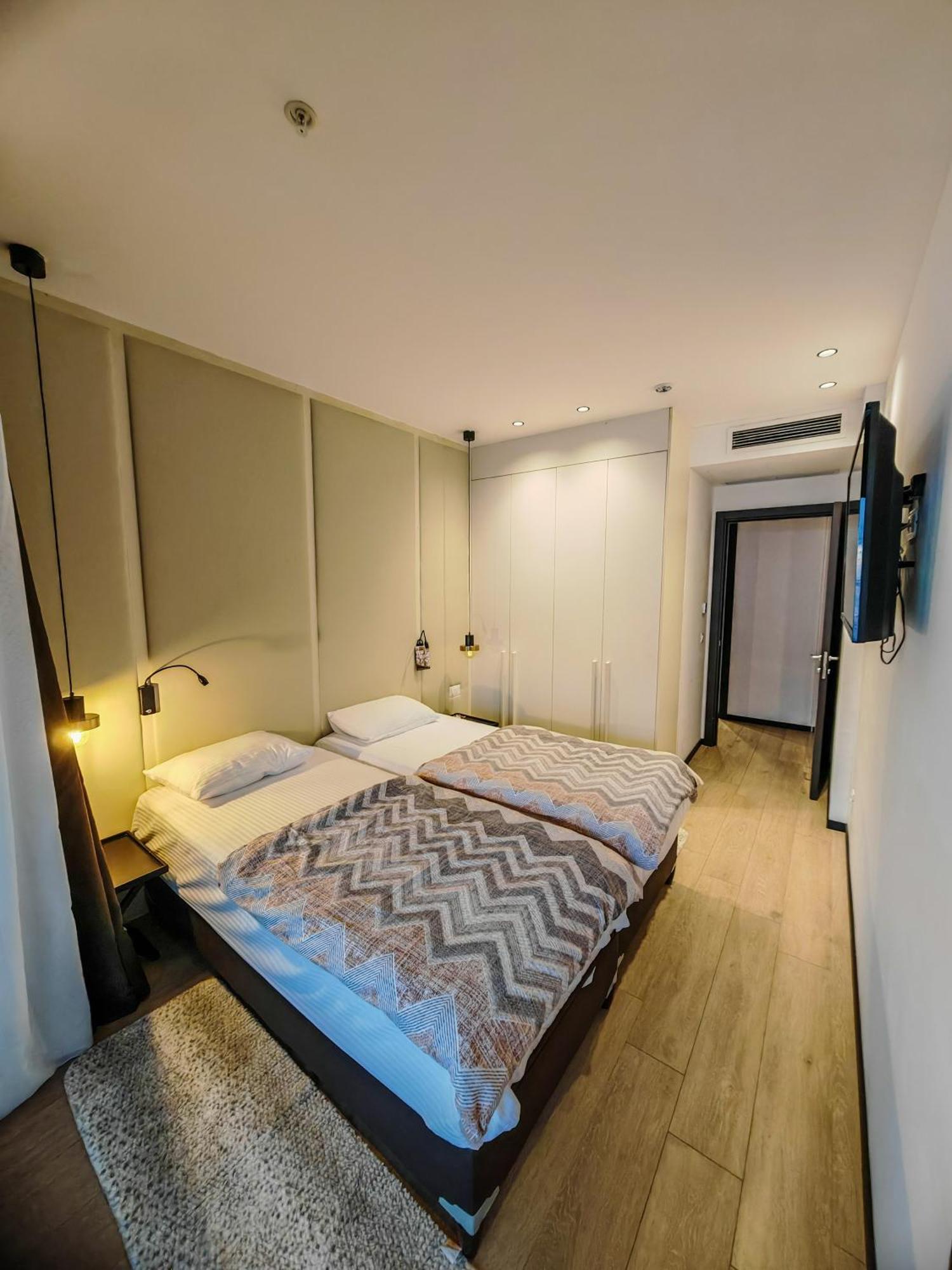 Beachfront Luxury Apartment Budva Exteriör bild