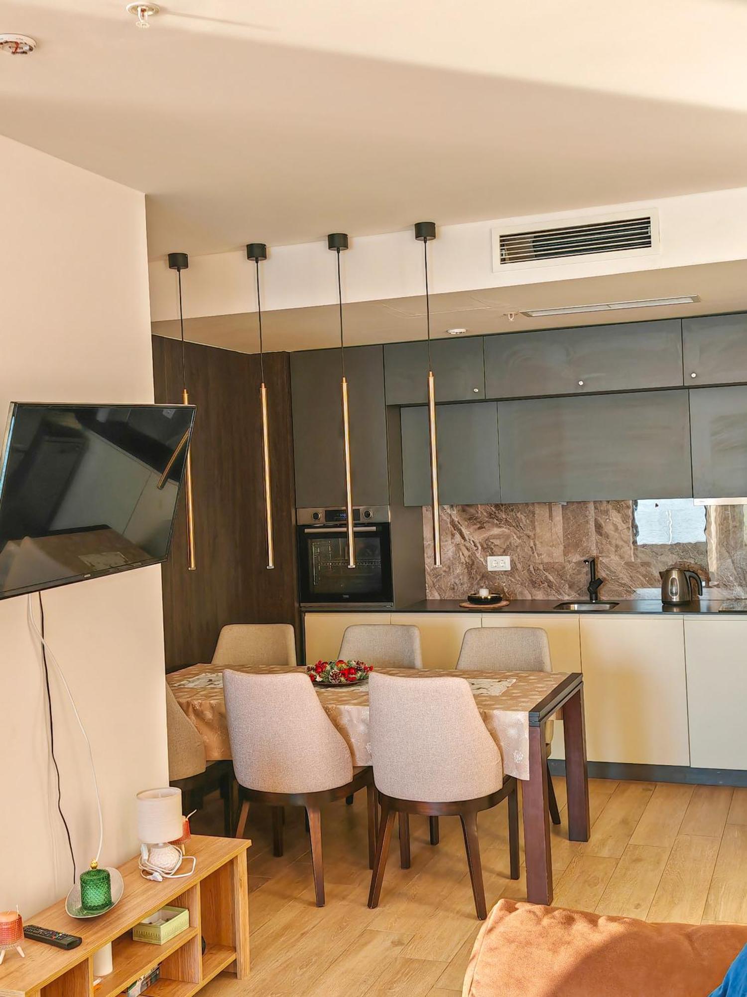 Beachfront Luxury Apartment Budva Exteriör bild