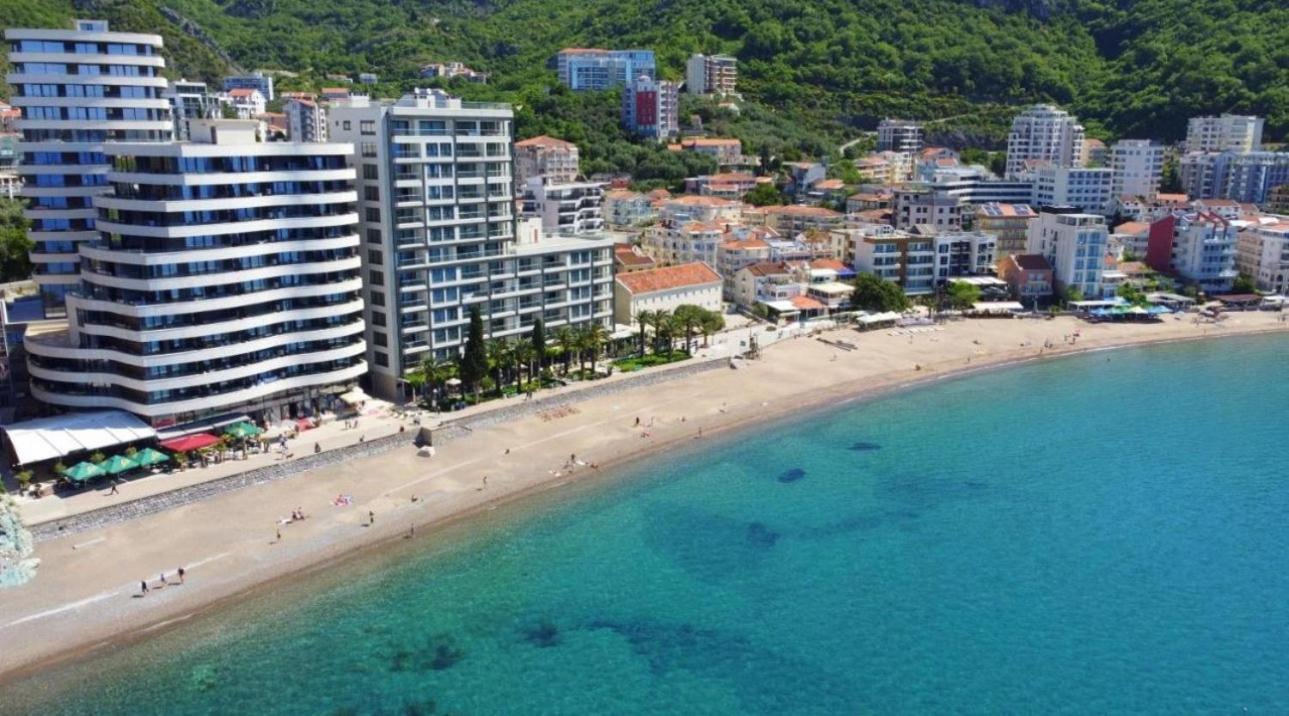 Beachfront Luxury Apartment Budva Exteriör bild