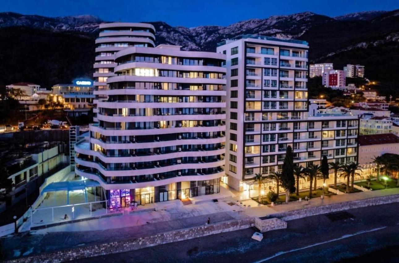Beachfront Luxury Apartment Budva Exteriör bild